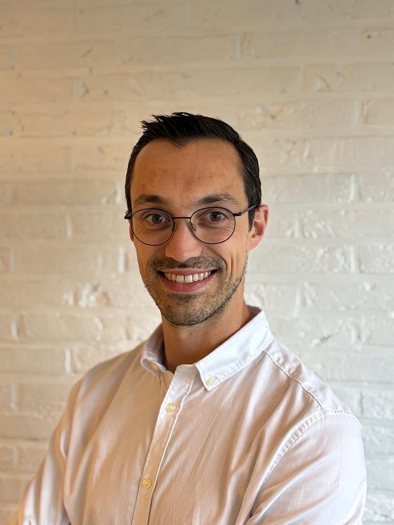 Pieter Van Bossuyt
Osteopaat in Schoten voor rugpijn, nekpijn, hoofdpijn, blokkades